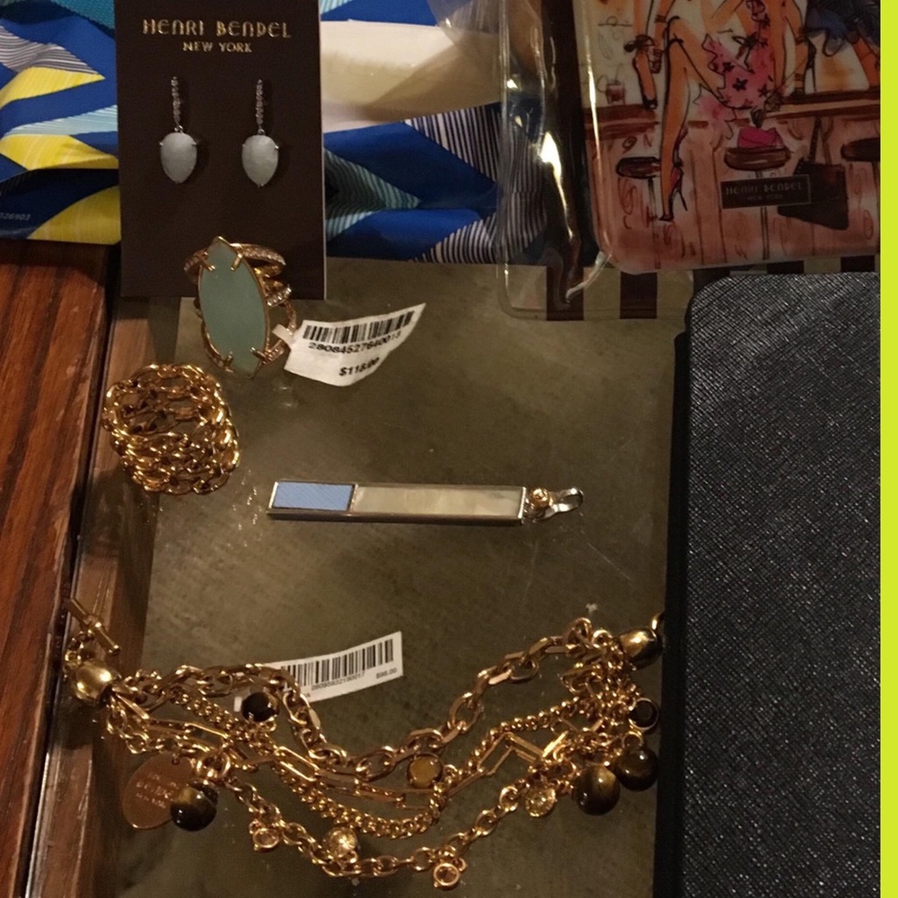 Henri Bendel